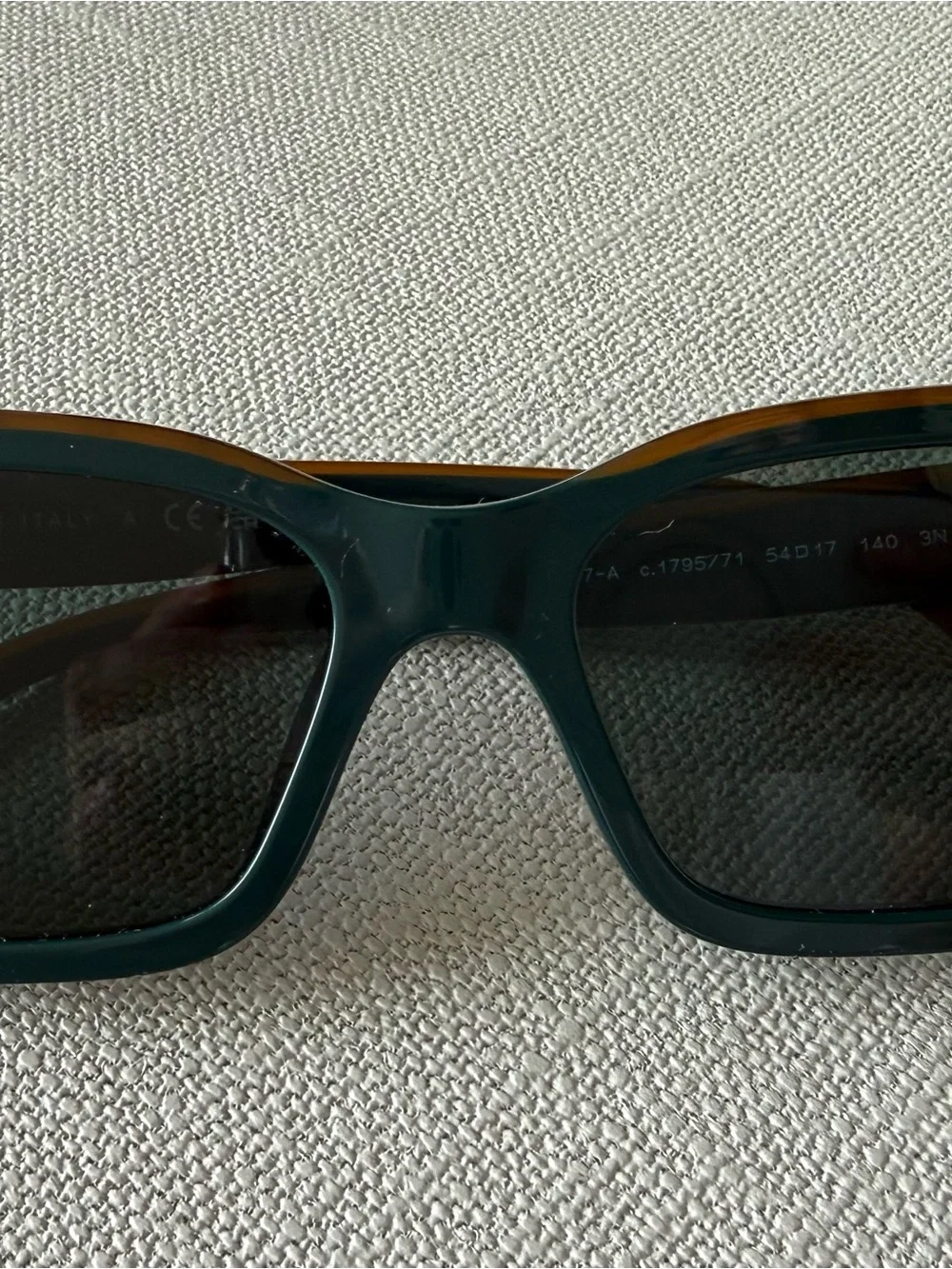 CHANEL Black Quilted Case with Green Rectangular Sunglasses - Picture 4 of 4